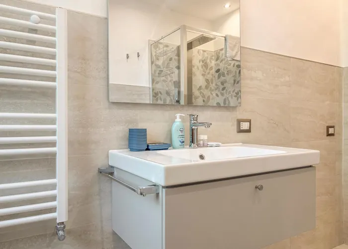 Apartament Hc - Gerani Lovely With Balcony! Rzym
