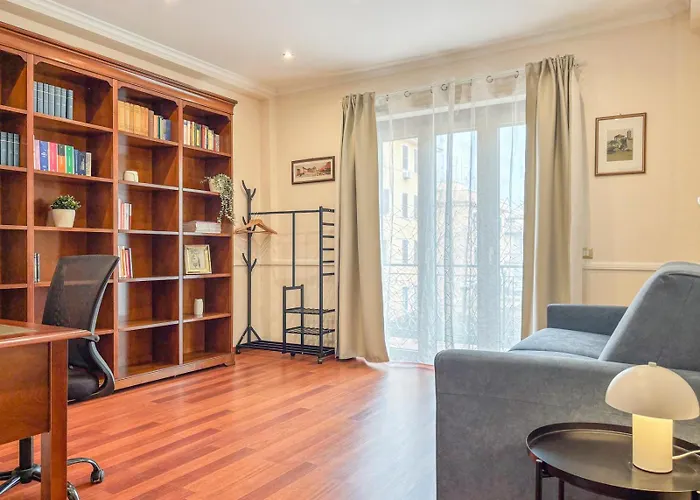 Apartament Hc - Gerani Lovely With Balcony! *